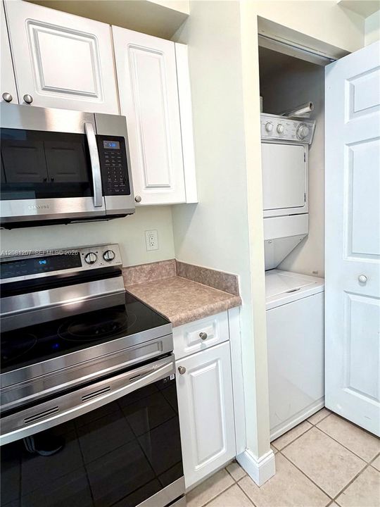 En Venta: $344,000 (1 camas, 1 baños, 673 Pies cuadrados)