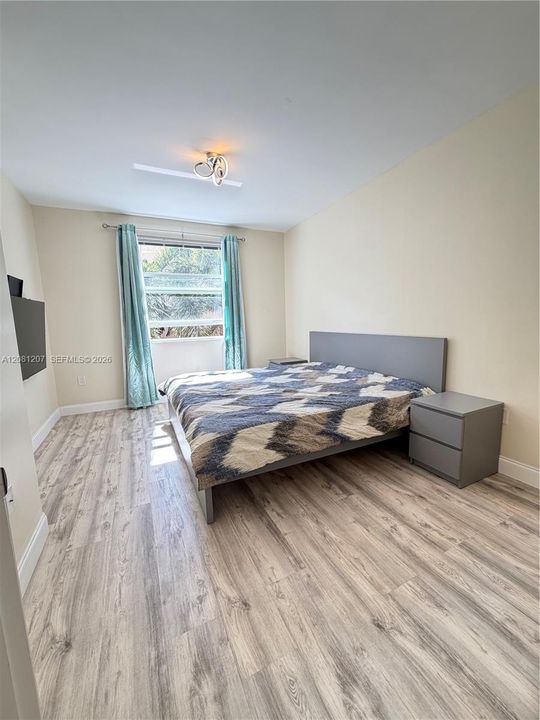 En Venta: $344,000 (1 camas, 1 baños, 673 Pies cuadrados)