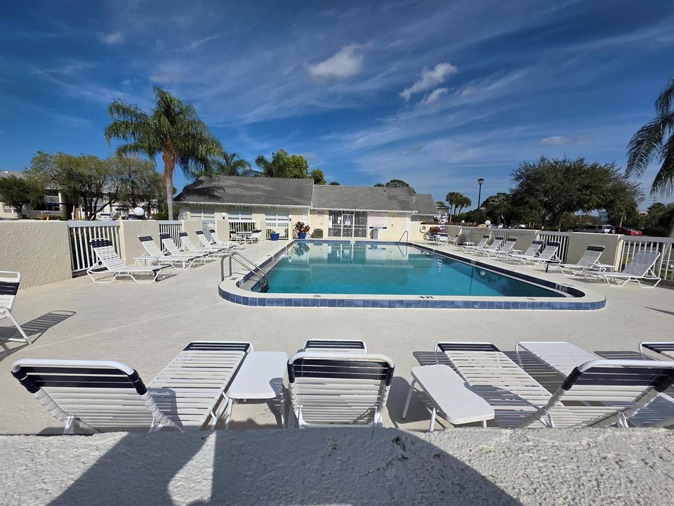 Midport 1 pool 2
