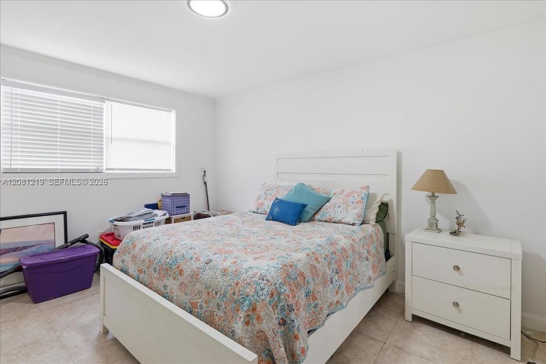 В аренду: $1,800 (1 спален, 1 ванн, 830 Квадратных фут)