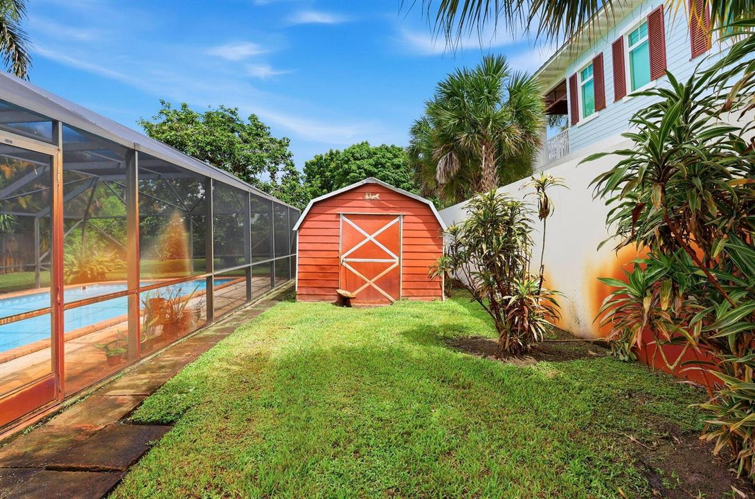 Shed