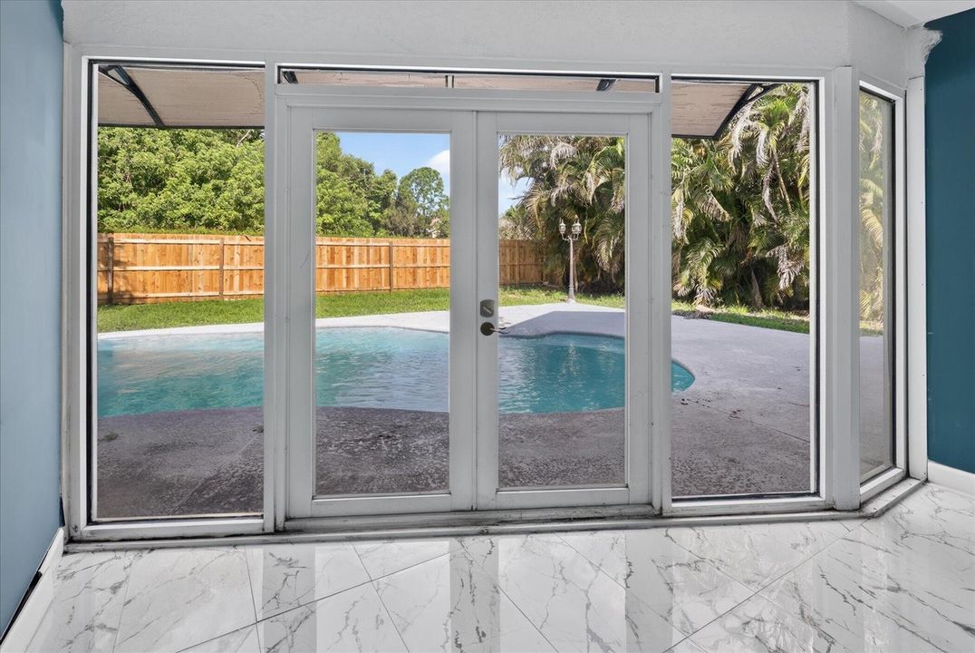 47-3230-Alexander-Ct-Palm-City-WindowSti