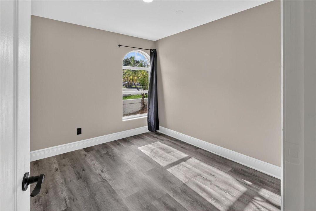 24-3230-Alexander-Ct-Palm-City-WindowSti
