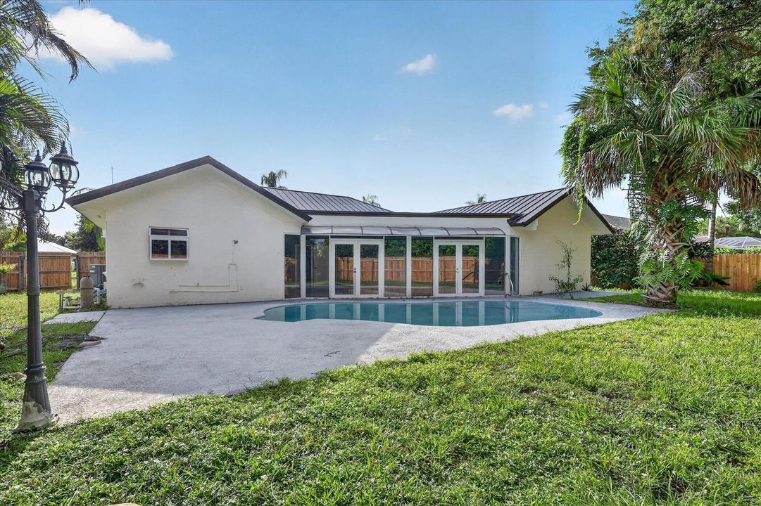 55-3230-Alexander-Ct-Palm-City-WindowSti