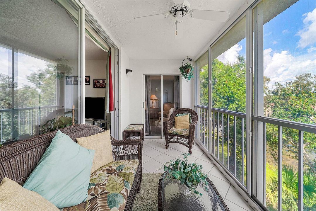031-4735LucerneLakesBoulevardWest-402-La