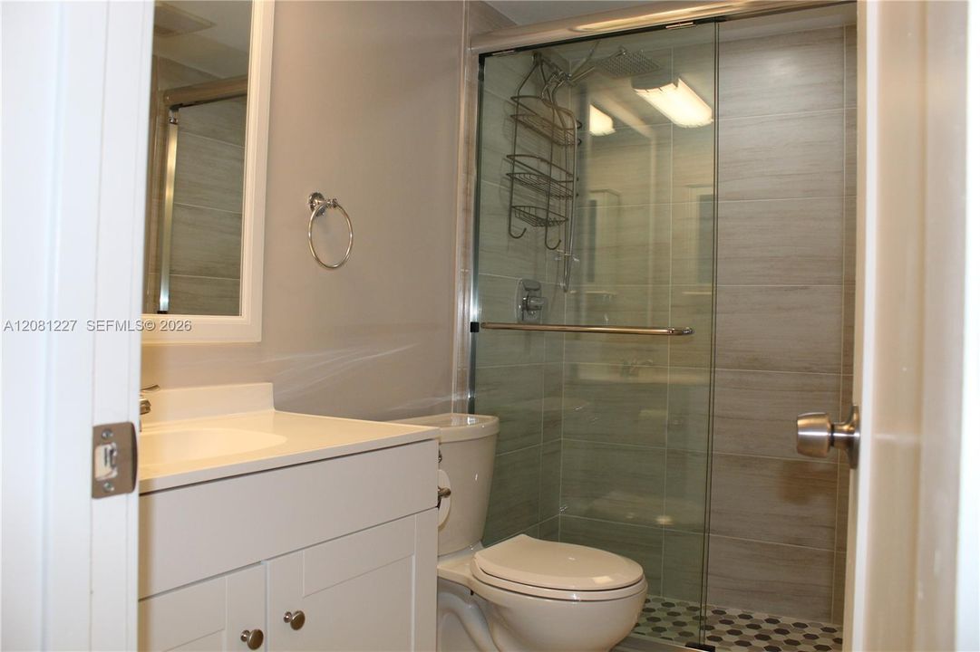 En Venta: $265,000 (2 camas, 1 baños, 943 Pies cuadrados)