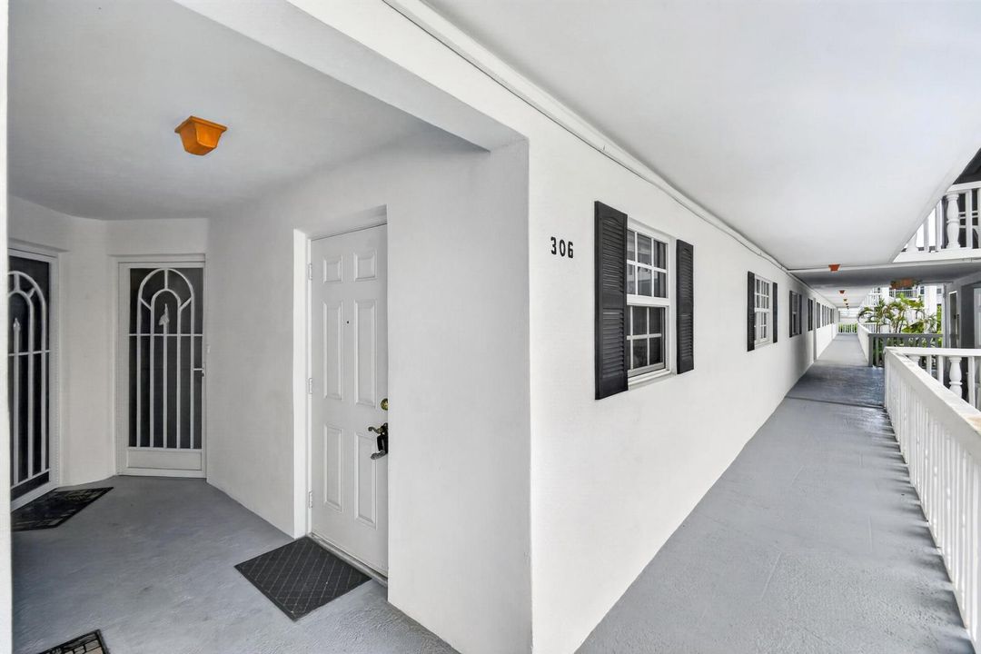 907MarinaDr#306(4)