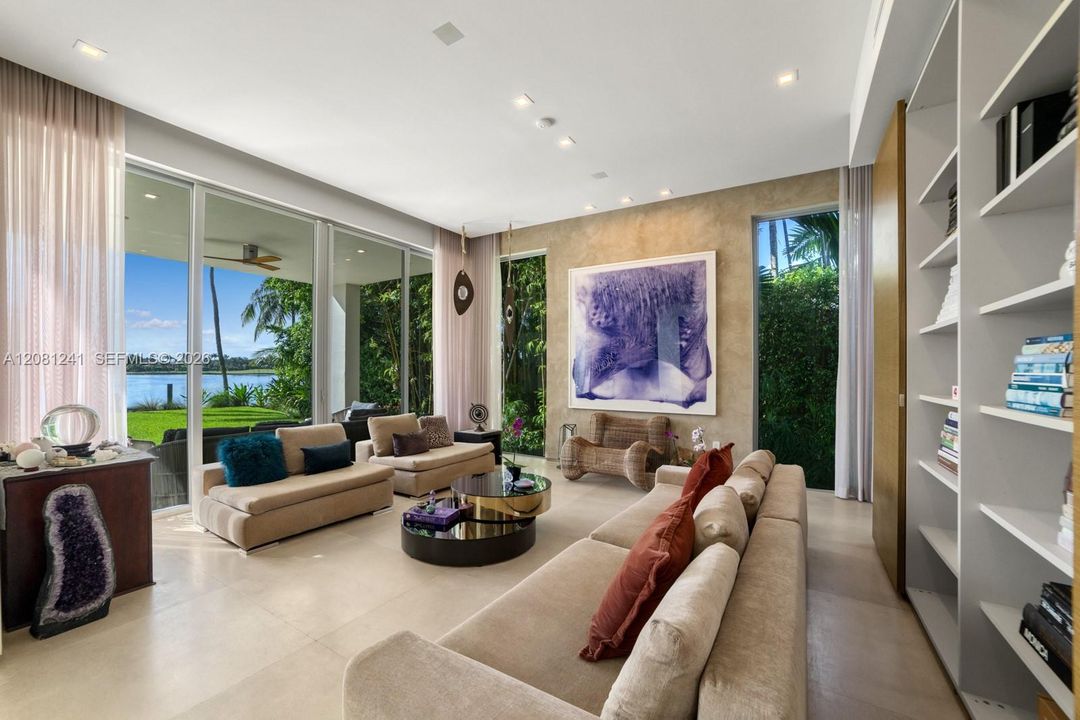 En Venta: $24,700,000 (6 camas, 7 baños, 6906 Pies cuadrados)