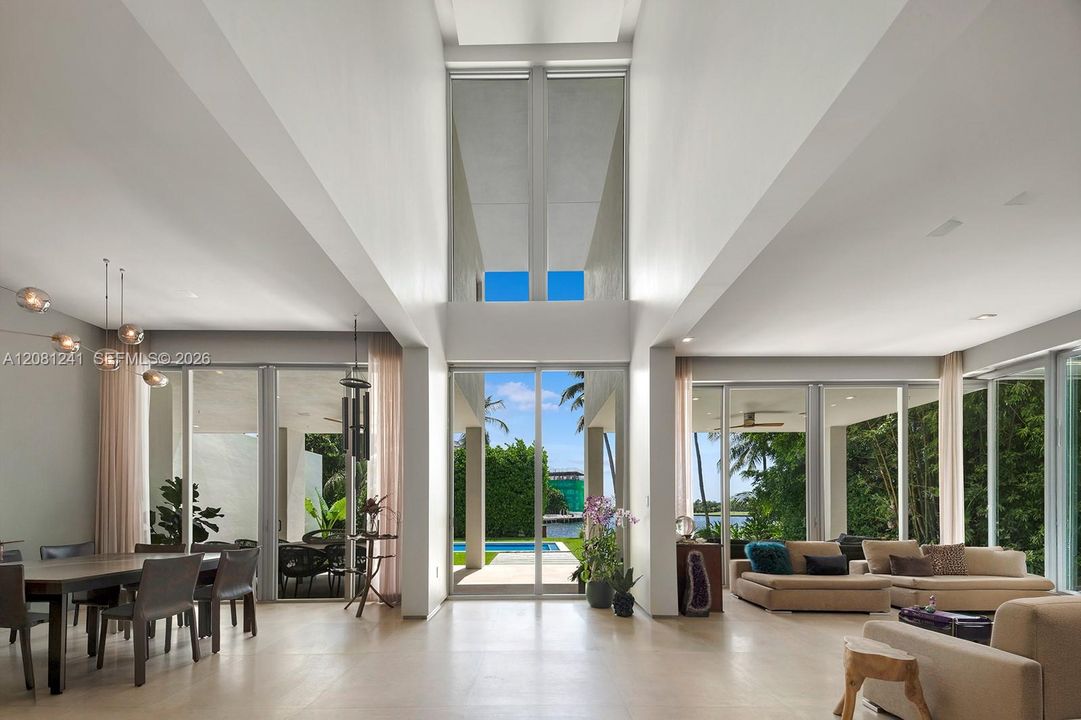 En Venta: $24,700,000 (6 camas, 7 baños, 6906 Pies cuadrados)