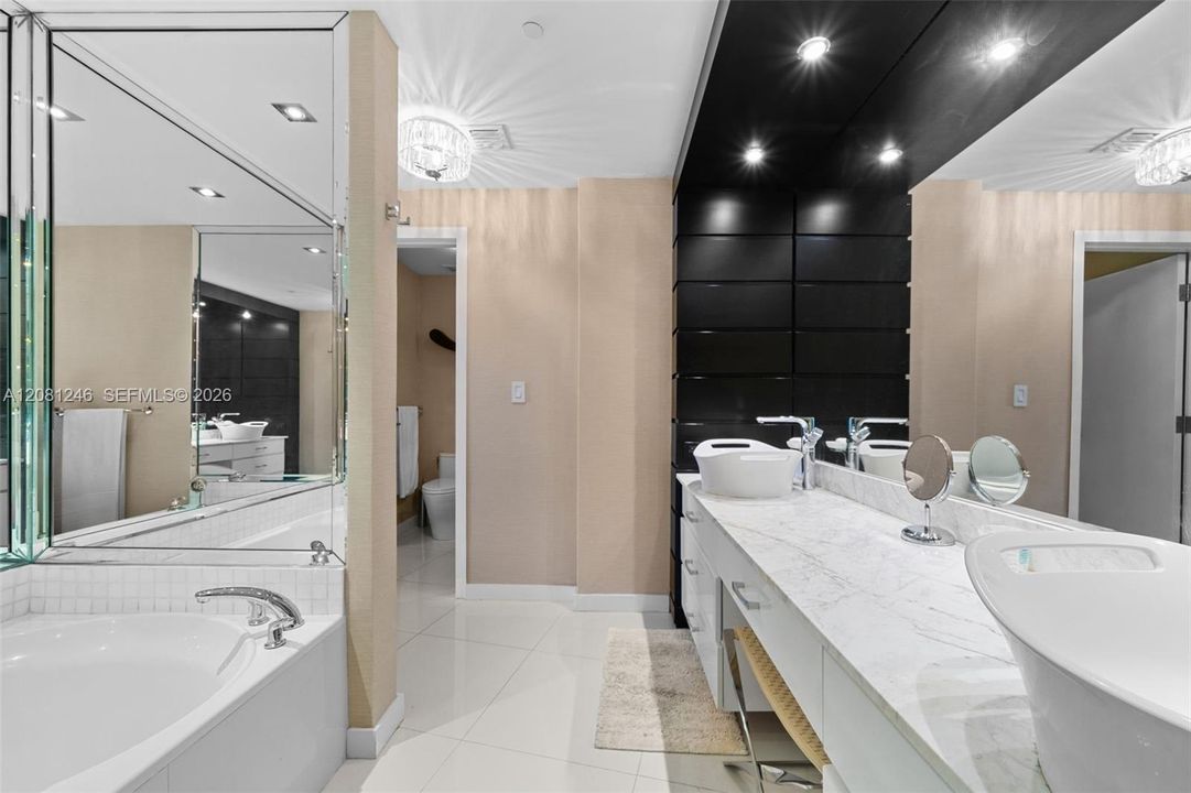 For Sale: $3,200,000 (2 beds, 2 baths, 2250 Square Feet)