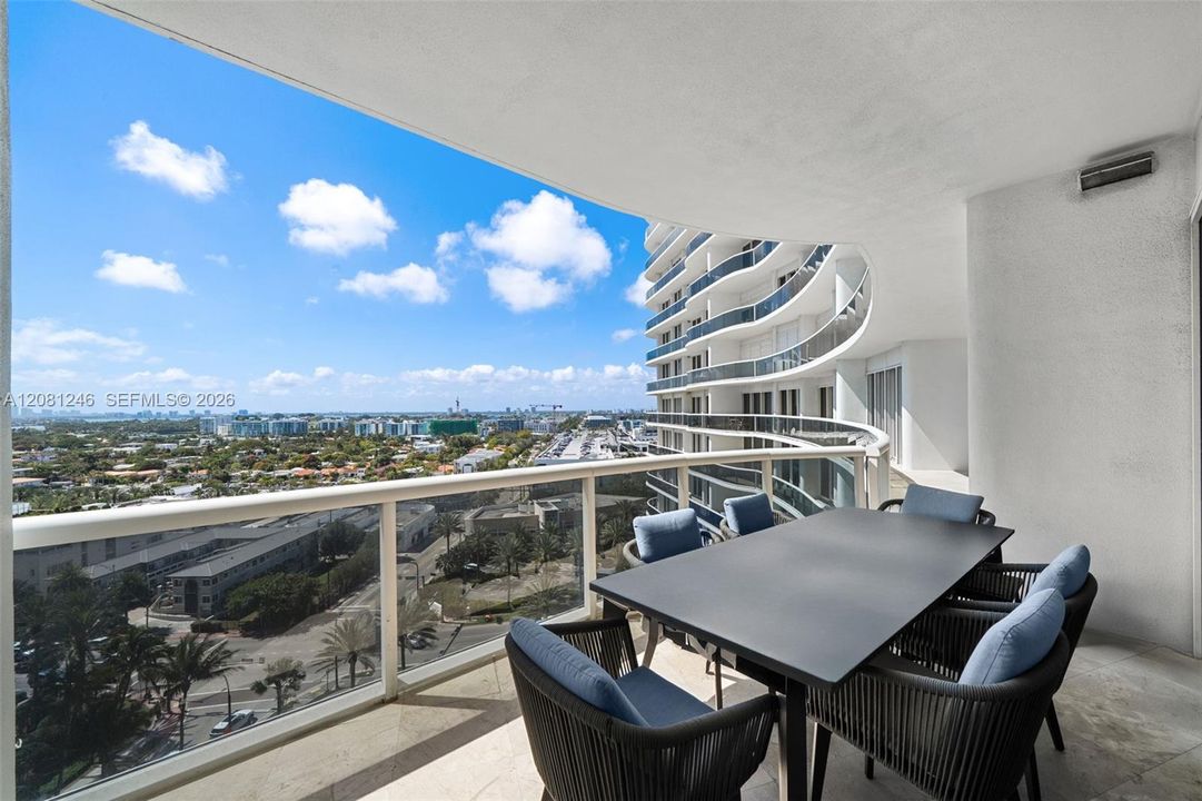 For Sale: $3,200,000 (2 beds, 2 baths, 2250 Square Feet)