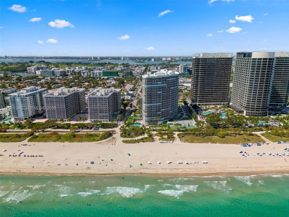 For Sale: $3,200,000 (2 beds, 2 baths, 2250 Square Feet)