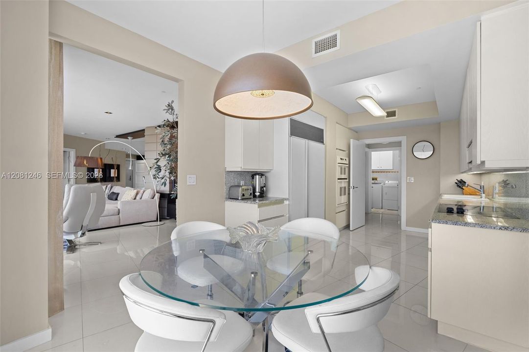 For Sale: $3,200,000 (2 beds, 2 baths, 2250 Square Feet)