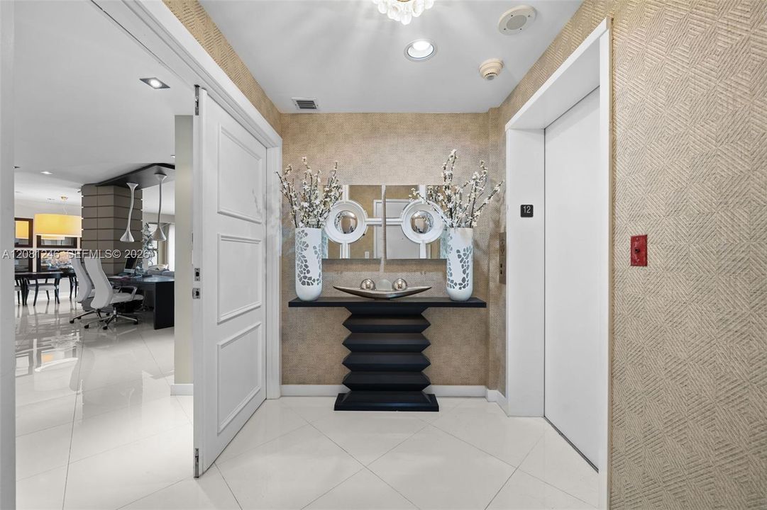 For Sale: $3,200,000 (2 beds, 2 baths, 2250 Square Feet)