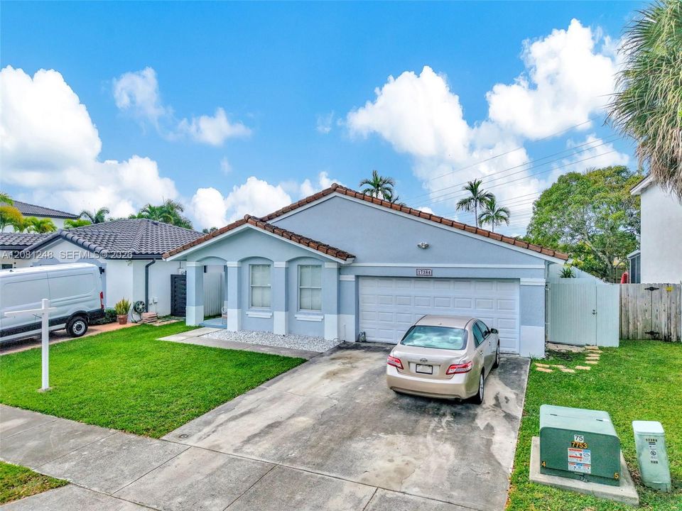 For Sale: $669,999 (4 beds, 3 baths, 1616 Square Feet)