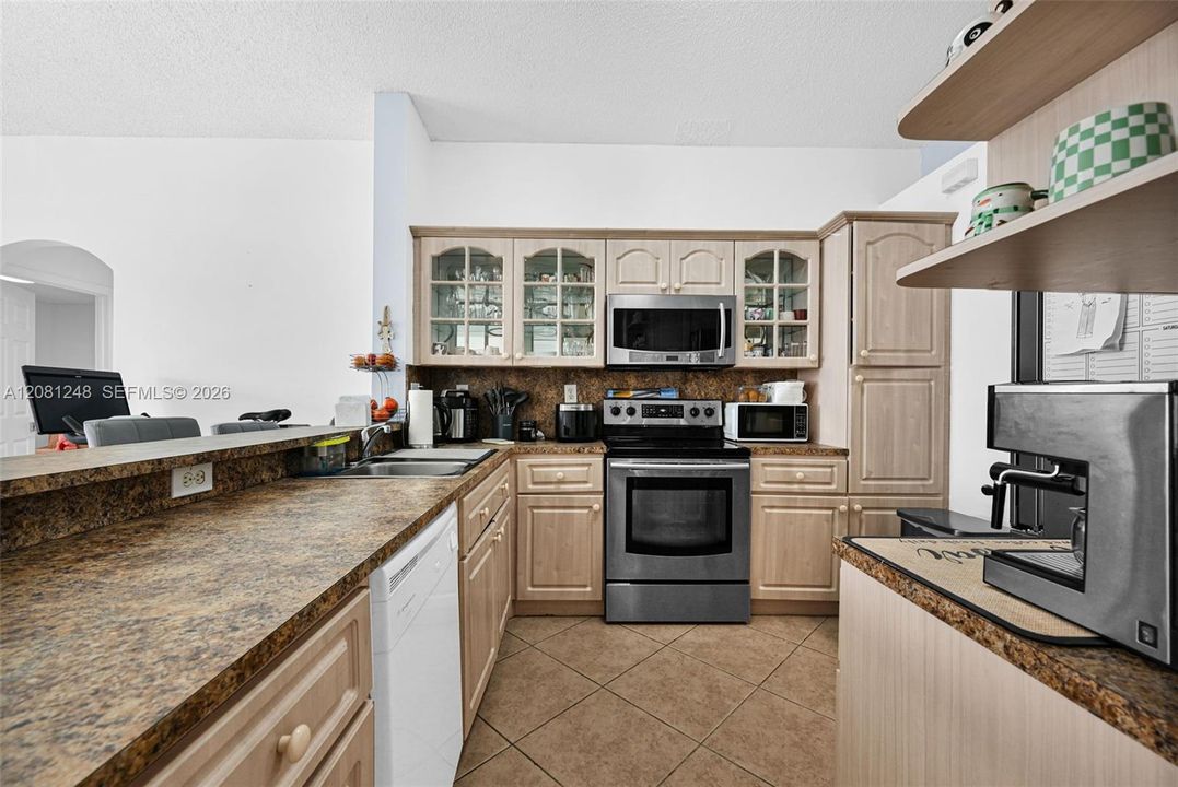 For Sale: $669,999 (4 beds, 3 baths, 1616 Square Feet)