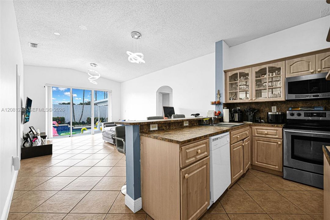 For Sale: $669,999 (4 beds, 3 baths, 1616 Square Feet)