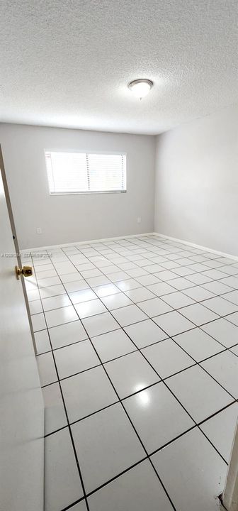 En Renta: $2,100 (2 camas, 2 baños, 812 Pies cuadrados)