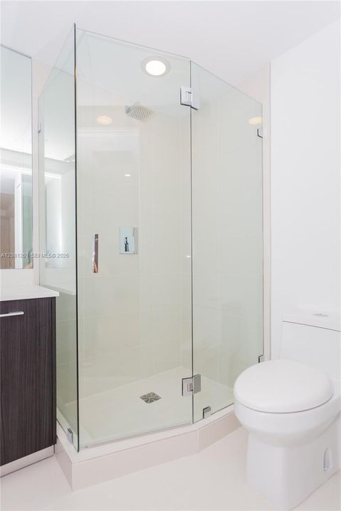 В аренду: $3,850 (1 спален, 2 ванн, 843 Квадратных фут)