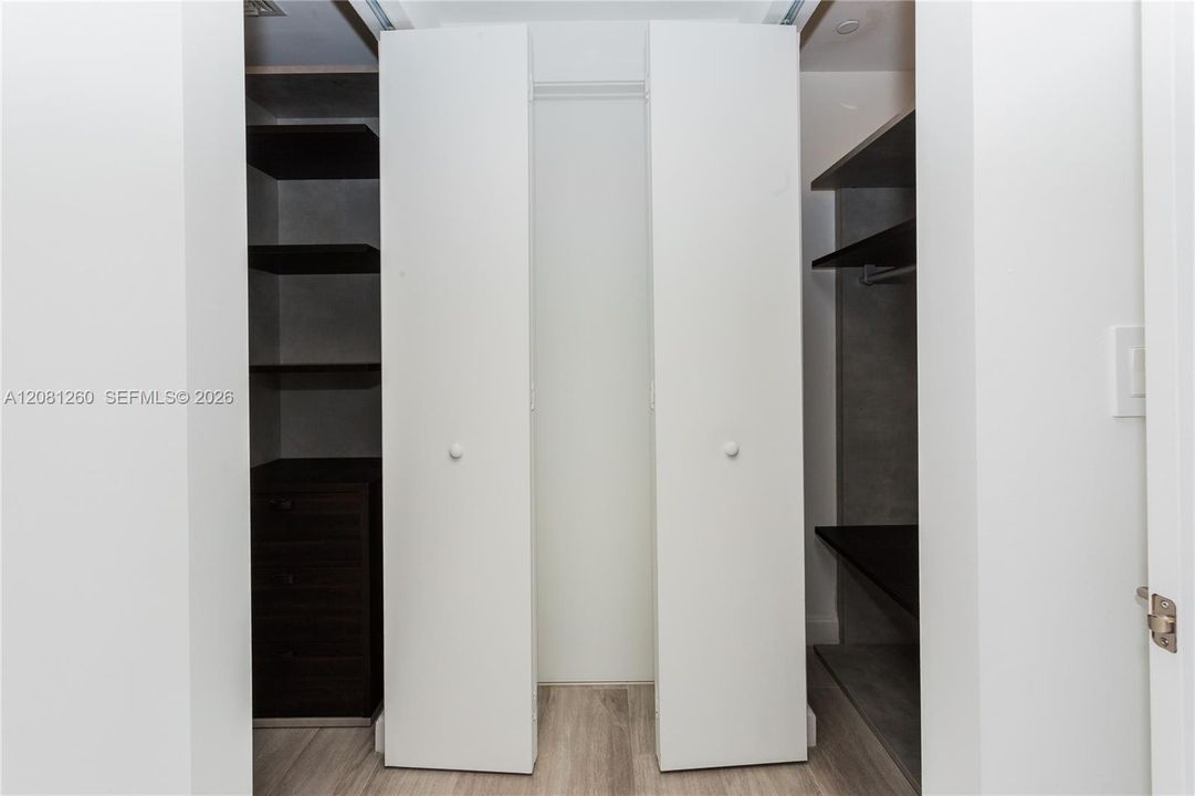 В аренду: $3,850 (1 спален, 2 ванн, 843 Квадратных фут)