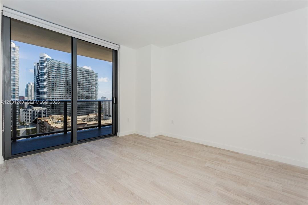 В аренду: $3,850 (1 спален, 2 ванн, 843 Квадратных фут)