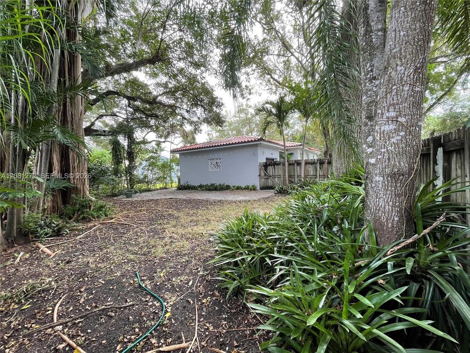 Current Photo or Property