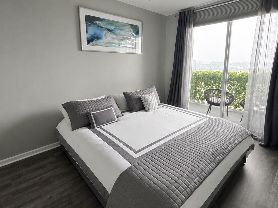bedroom-primary-landscape
