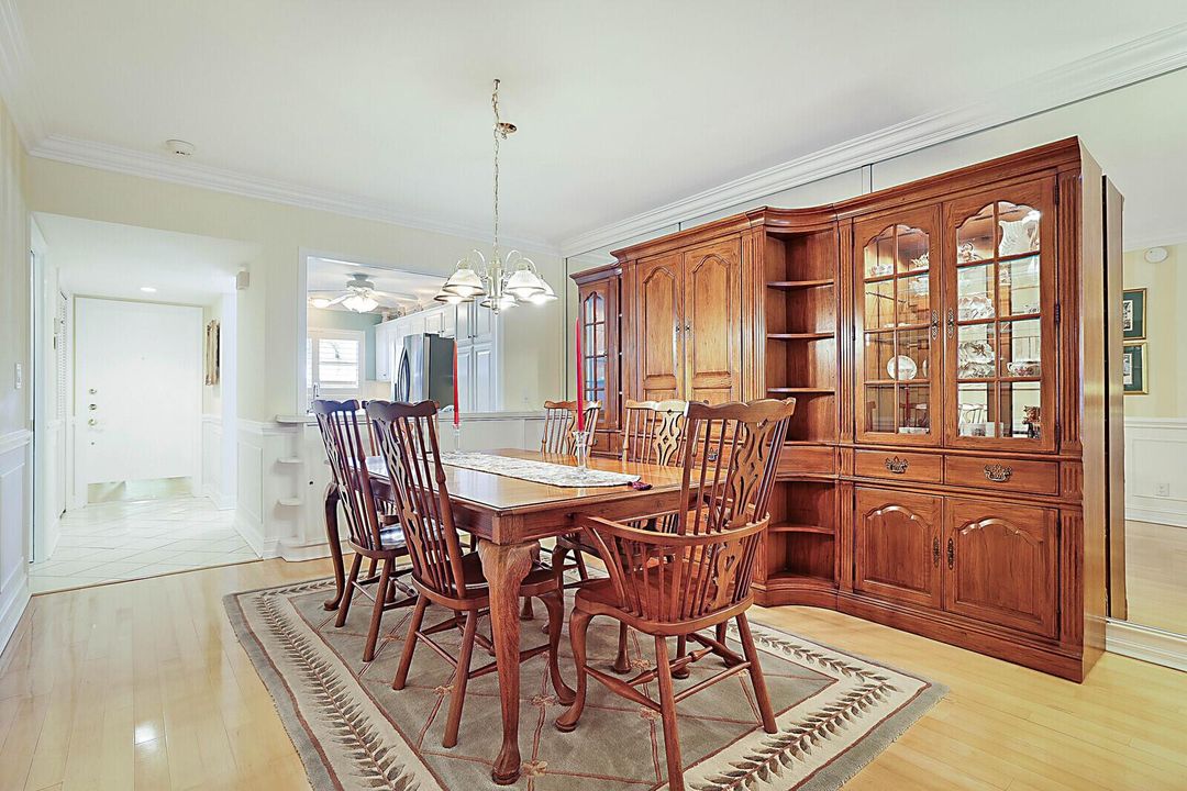 16_700_NE_Harbour_Terrace_Unit_23116_mls