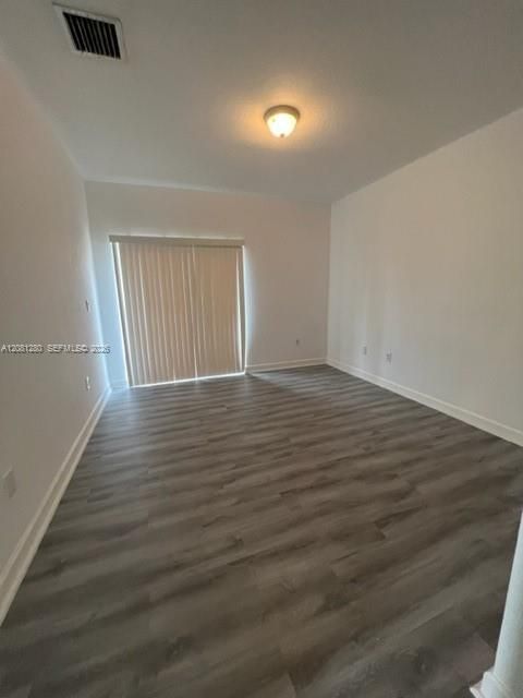 В аренду: $3,100 (3 спален, 2 ванн, 1750 Квадратных фут)