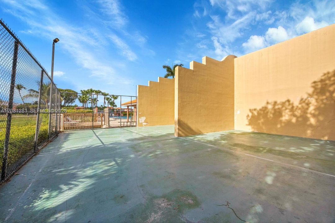 En Renta: $3,300 (3 camas, 2 baños, 1560 Pies cuadrados)