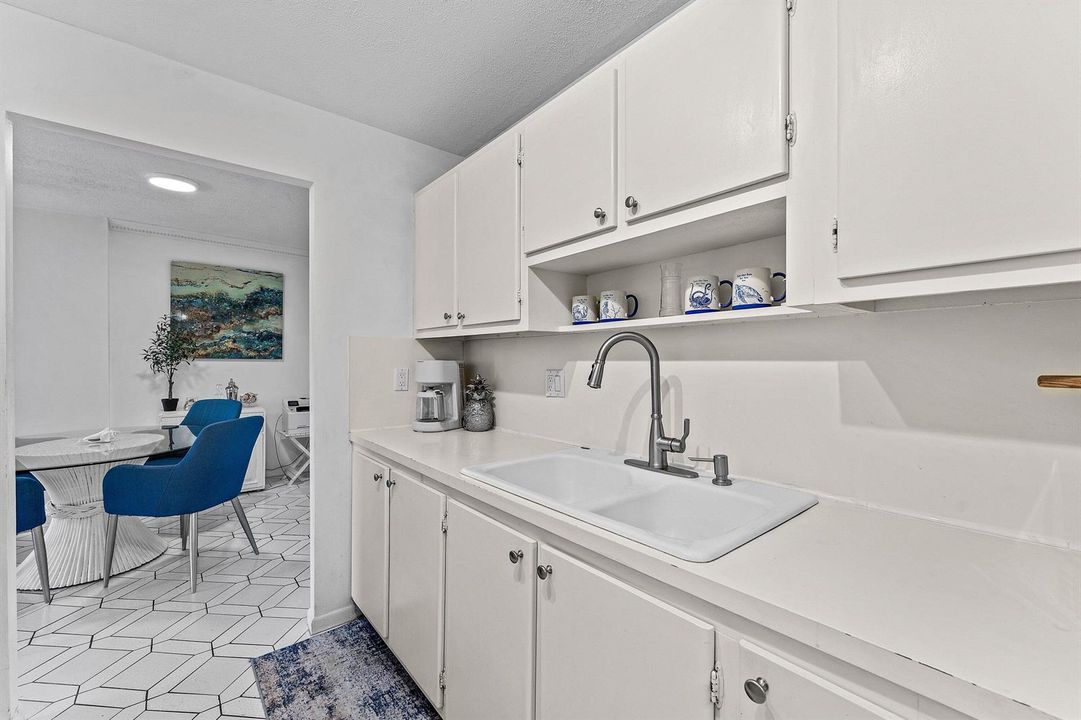 007-1111SouthOceanBoulevard-315-DelrayBe