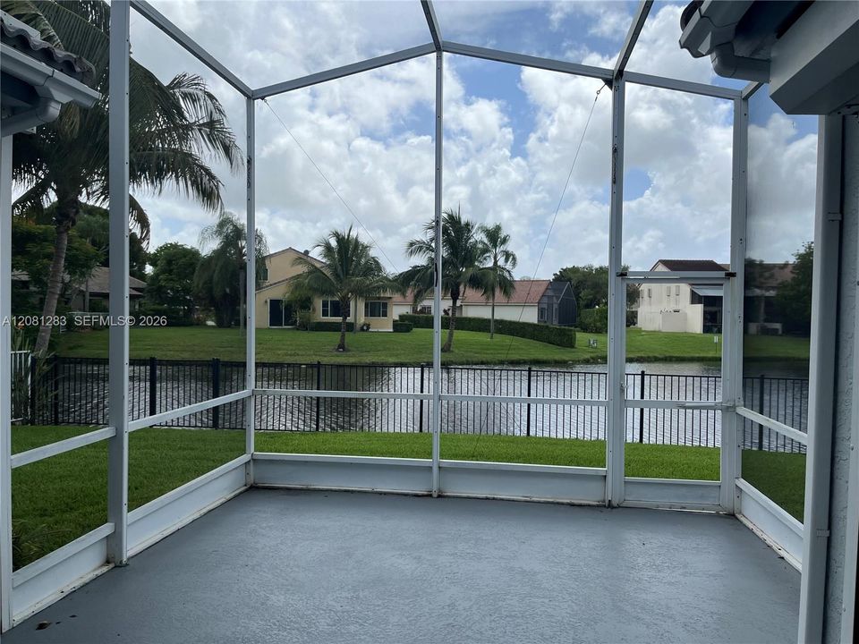 Screened Patio