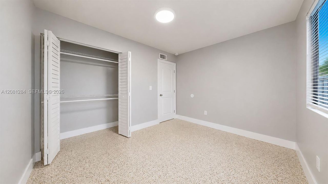 В аренду: $1,800 (1 спален, 1 ванн, 750 Квадратных фут)