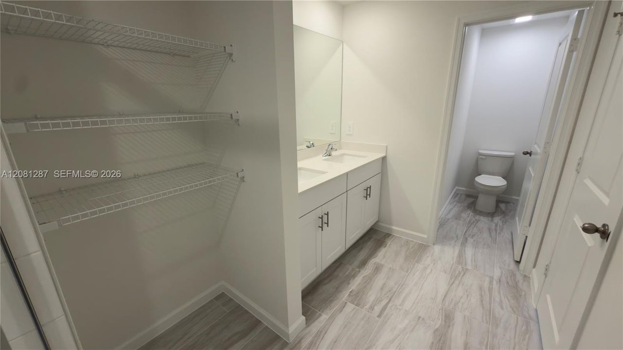 En Renta: $2,600 (3 camas, 2 baños, 1808 Pies cuadrados)
