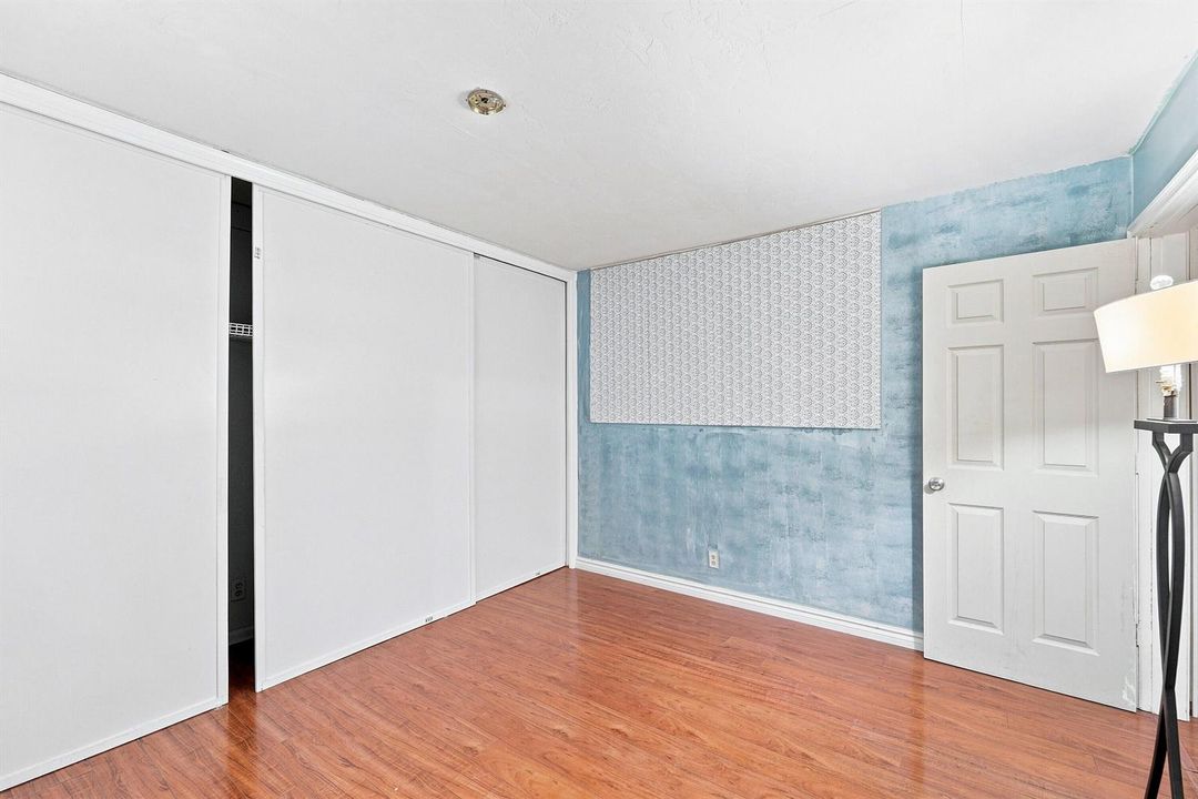 18_bedroom 2