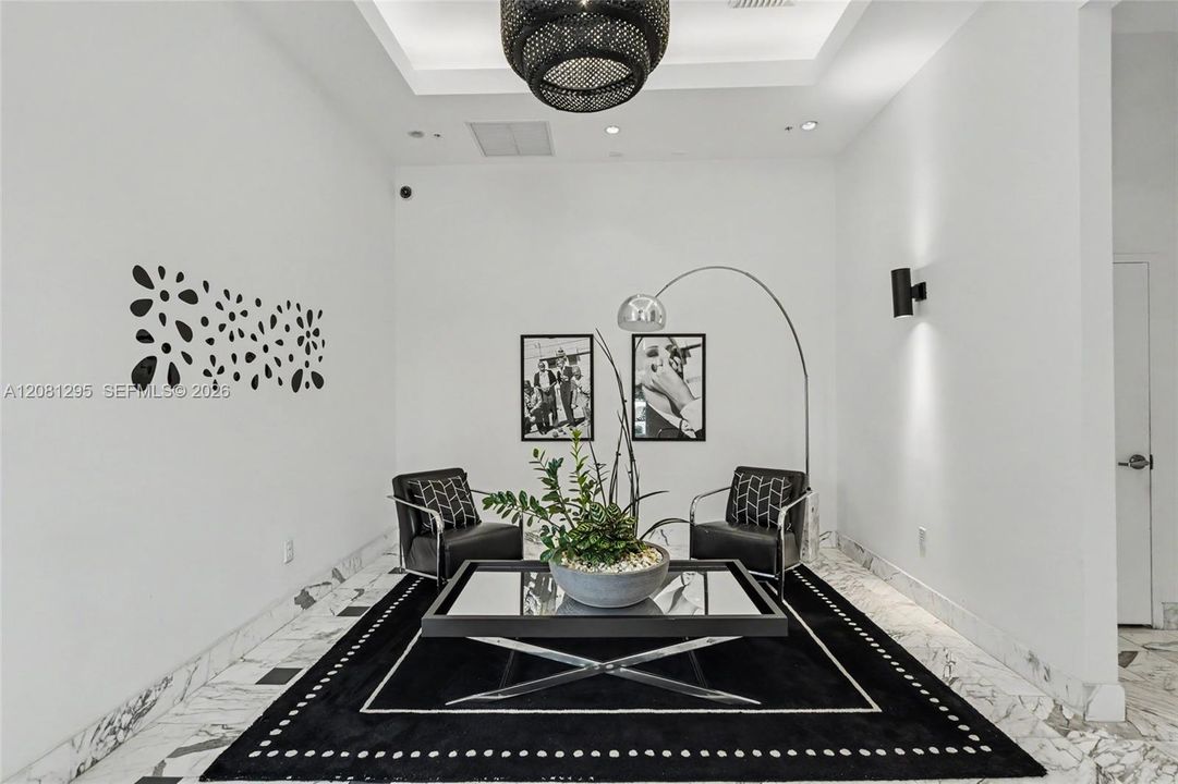 На продажу: $529,000 (2 спален, 2 ванн, 1265 Квадратных фут)
