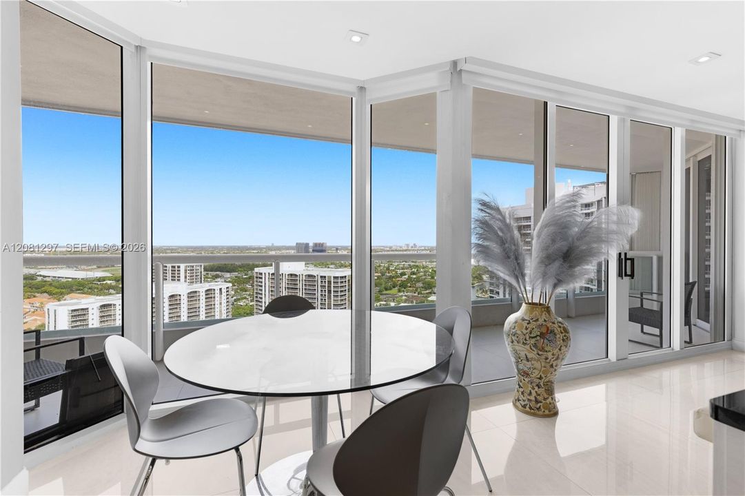 En Venta: $850,000 (2 camas, 2 baños, 1505 Pies cuadrados)