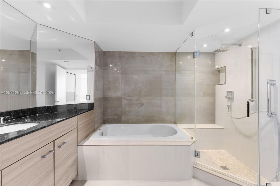 En Venta: $850,000 (2 camas, 2 baños, 1505 Pies cuadrados)