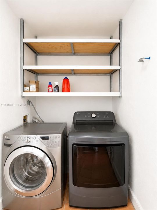 En Renta: $4,500 (3 camas, 2 baños, 1500 Pies cuadrados)