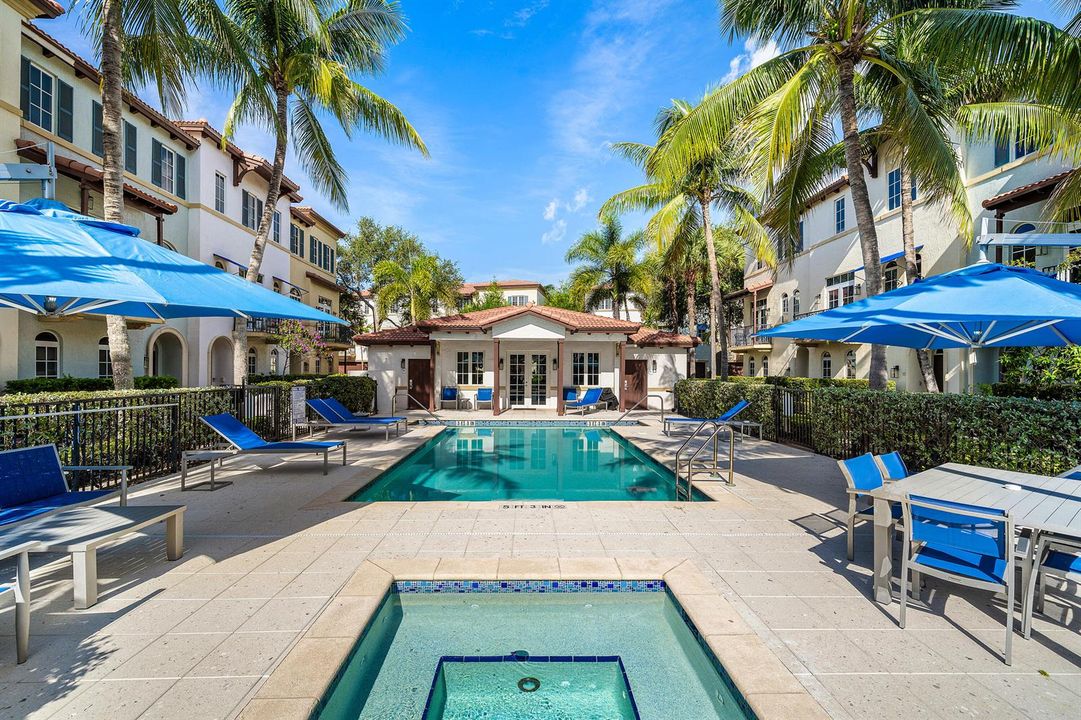 048-813EstanciaWay-BoyntonBeach-FL-33435