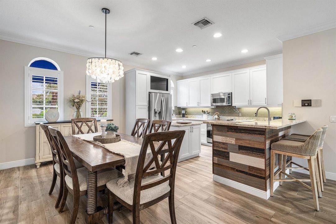 013-813EstanciaWay-BoyntonBeach-FL-33435