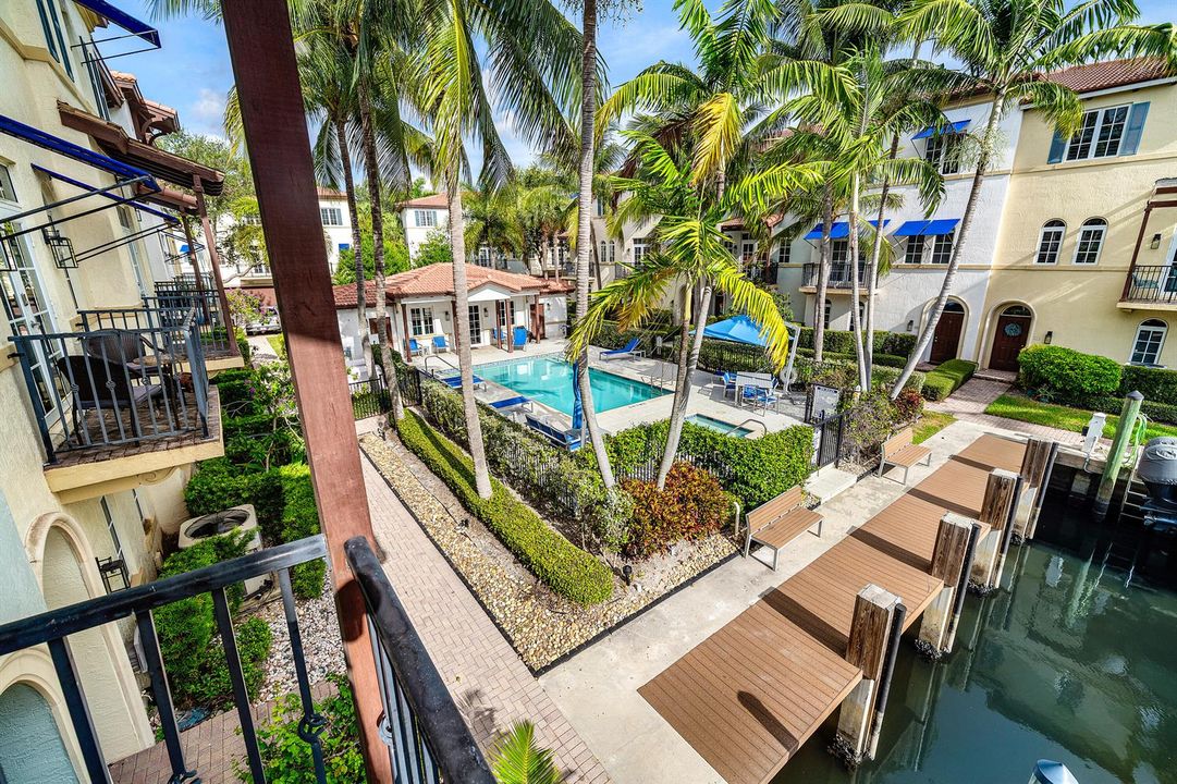 042-813EstanciaWay-BoyntonBeach-FL-33435