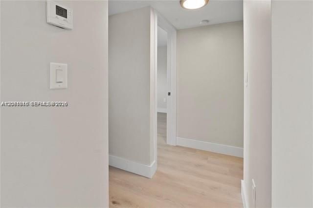 В аренду: $2,400 (2 спален, 1 ванн, 900 Квадратных фут)