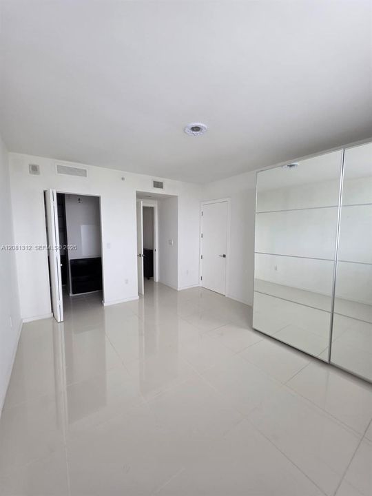 En Renta: $3,000 (2 camas, 1 baños, 988 Pies cuadrados)