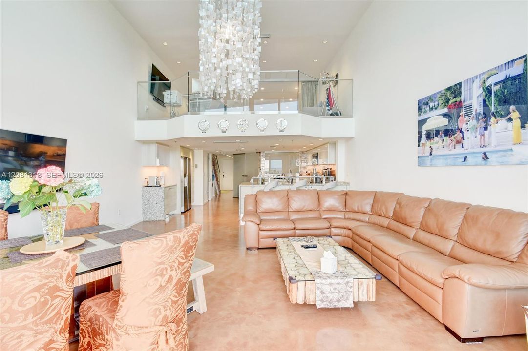 For Sale: $1,580,000 (2 beds, 2 baths, 2070 Square Feet)