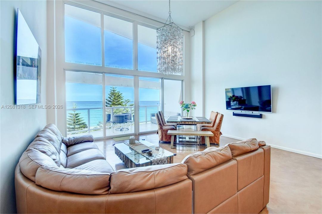 For Sale: $1,580,000 (2 beds, 2 baths, 2070 Square Feet)