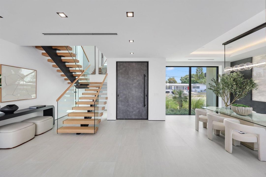 2825 Northeast 27th St - 12.jpg-SMALL