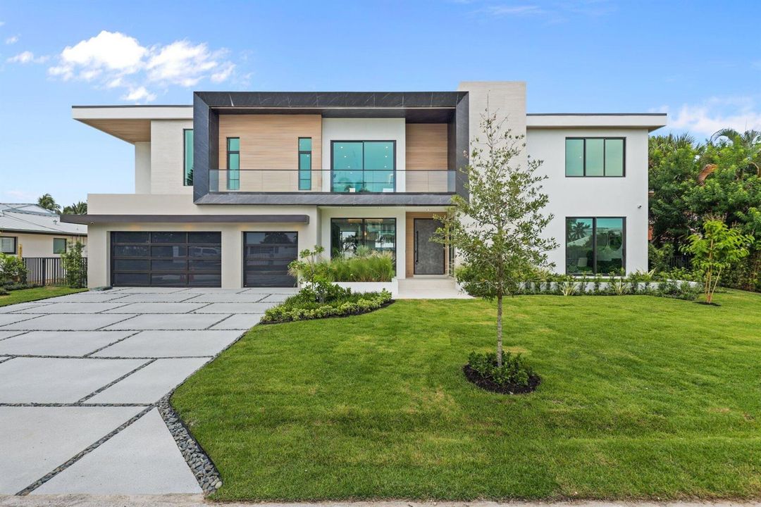 2825 Northeast 27th St - 5.jpg-SMALL