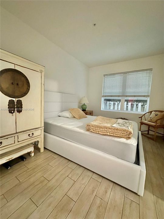 В аренду: $2,200 (1 спален, 1 ванн, 535 Квадратных фут)