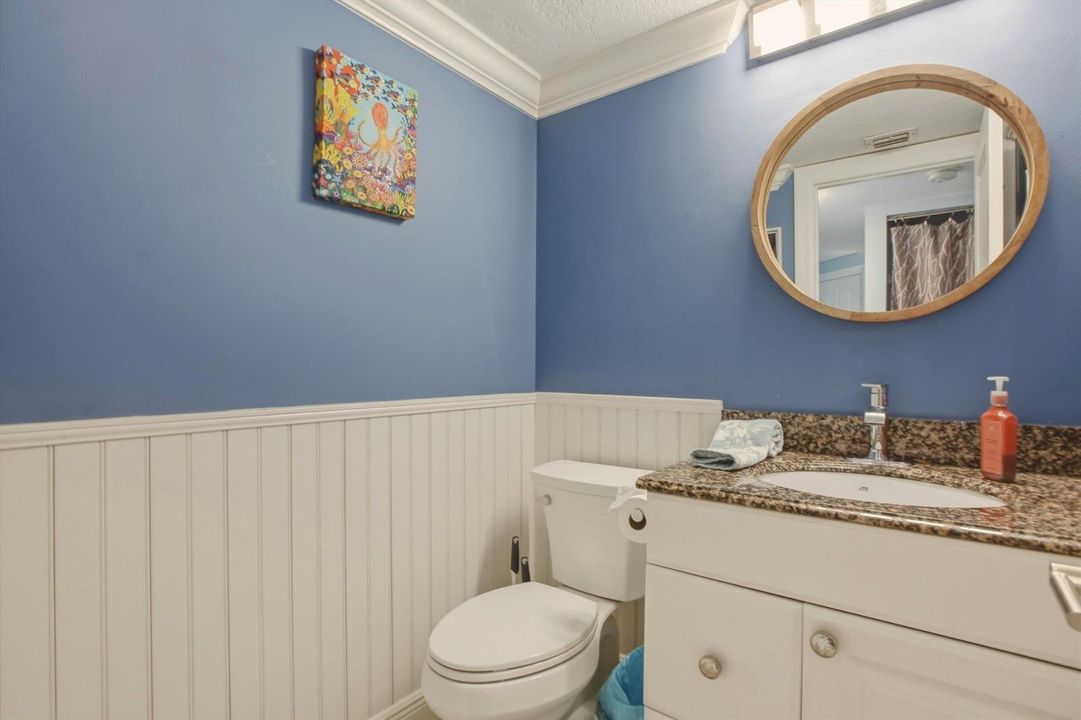 1605 US Highway 1 C104 powder room